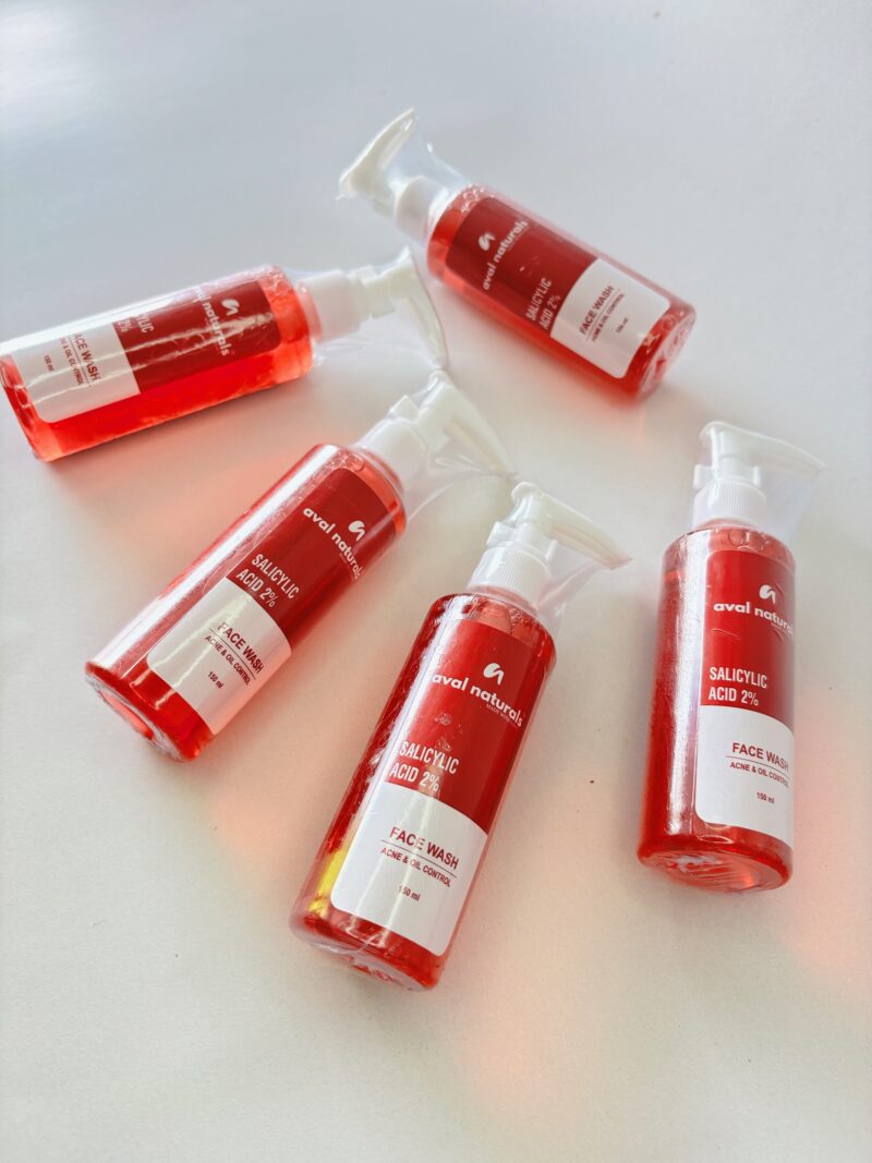 Salicylic acid face wash - Image 2